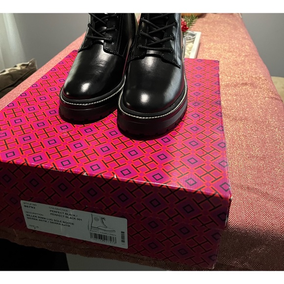 Tory Burch perfect black lug sole bootie - Picture 8 of 9